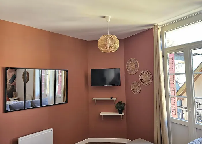 Castle Terra - 6 Personnes - Chateau Apartment Lourdes